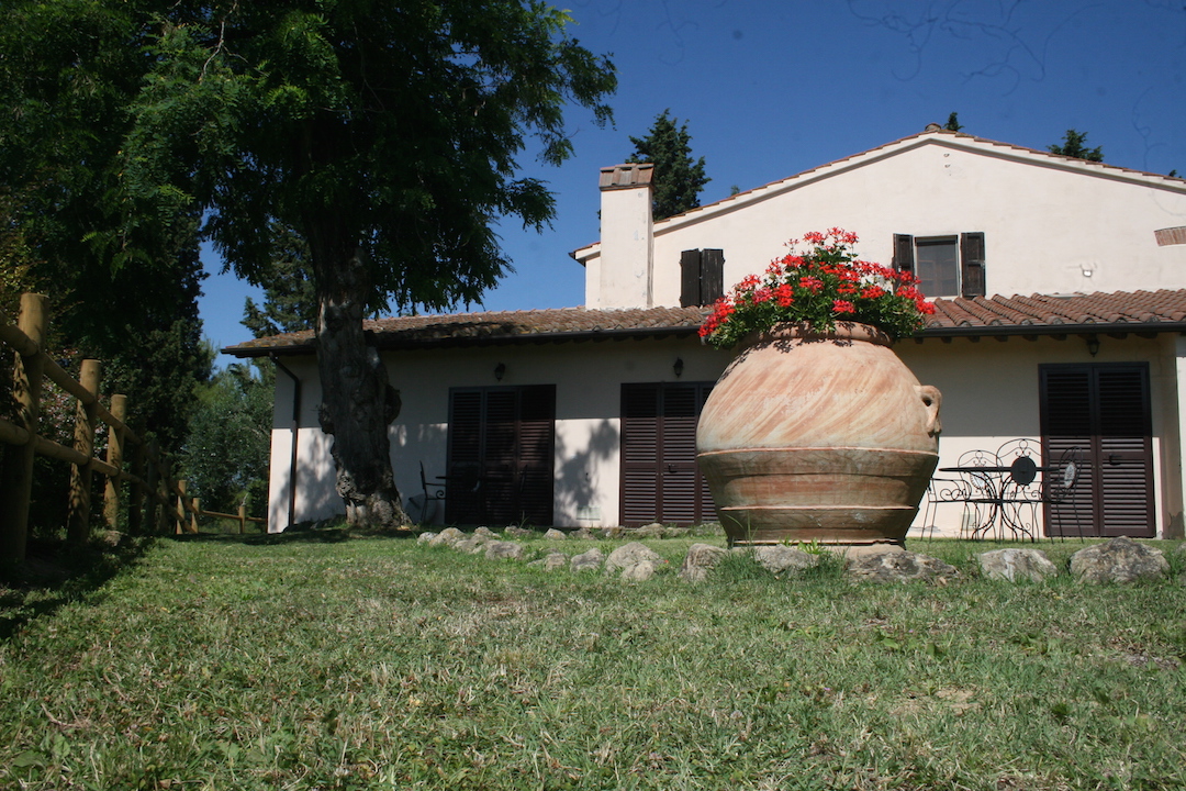 Agriturismo: esterno (5)